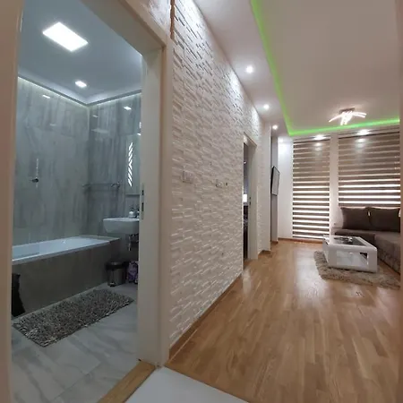 Apartman Elegance Free Garage