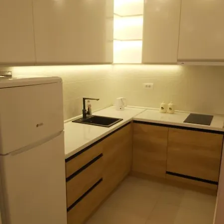 Elegance Free Garage Apartman *