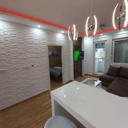 Apartman Elegance Free Garage Novi Sad